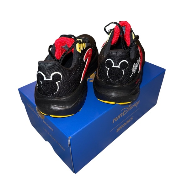 Brooks Ghost 17 Mickey Mouse Shoes - Picture 4 of 7